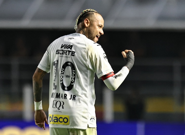 高清直播-ESPN：安帅3月国际比赛日不会征召内马尔，最终决定将在5月做出